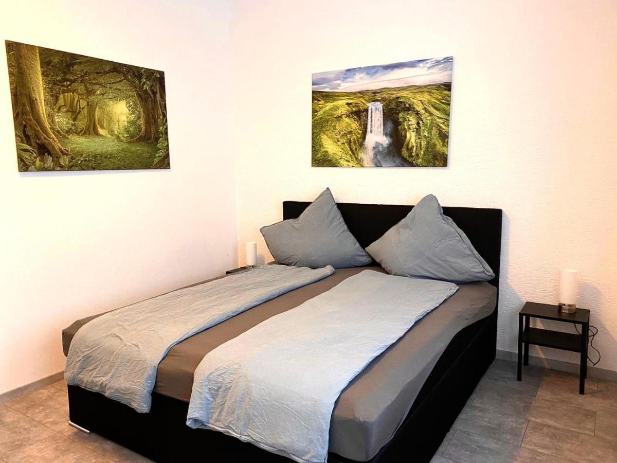 City Apartment Jimmy Нойнкирхен Екстериор снимка